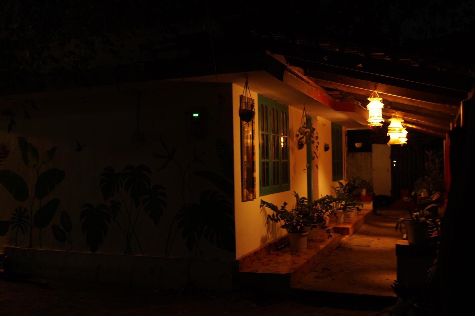 House In The Beach Alappuzha Exterior foto